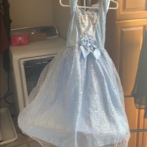 Halloween/dress up princess gown w/hooded cloak